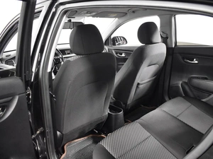 Хетчбэк Kia Rio X-Line 2019 года, 1349000 рублей, Казань