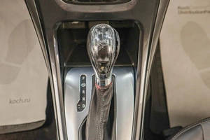 Седан Opel Astra 2013 года, 739000 рублей, Челябинск