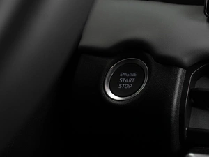 Внедорожник Toyota RAV4 2026 года, 4315000 рублей, Тюмень