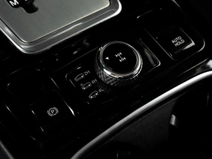 Внедорожник SsangYong Rexton 2018 года, 3399000 рублей, Тюмень