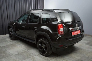 Внедорожник Renault Duster 2014 года, 1097000 рублей, Красноярск