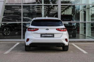 Хетчбэк Kia Ceed 2018 года, 1460000 рублей, Ярославль