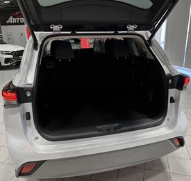 Внедорожник Toyota Highlander 2026 года, 5087000 рублей, Красноярск
