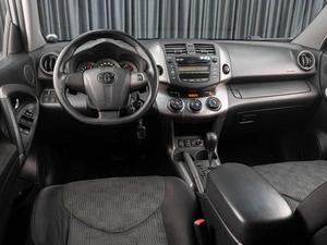 Внедорожник Toyota RAV4 2012 года, 1449000 рублей, Тюмень