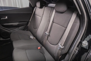Седан Kia Rio 2012 года, 899000 рублей, Томск