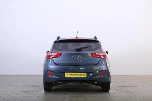 Хетчбэк Hyundai i30 2012 года, 949000 рублей, Омск