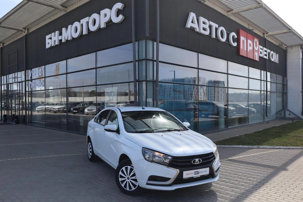 Седан ВАЗ (LADA) Vesta 2019 года, 840000 рублей, Мирное