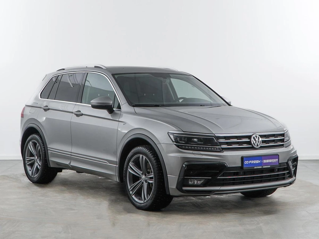 Внедорожник Volkswagen Tiguan 2018 года, 2971444 рублей, Москва