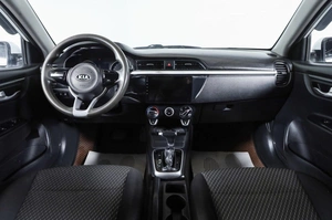 Седан Kia Rio 2020 года, 849000 рублей, Новосибирск