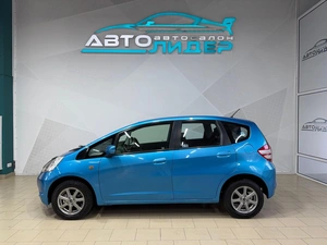 Хетчбэк Honda Fit 2009 года, 629000 рублей, Красноярск