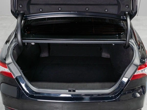 Седан Toyota Camry 2021 года, 2899000 рублей, Тюмень