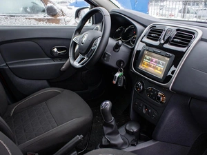 Хетчбэк Renault Sandero Stepway 2018 года, 1299000 рублей, Петрозаводск