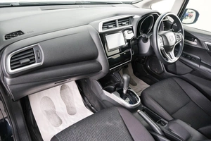 Хетчбэк Honda Fit 2017 года, 1249000 рублей, Красноярск