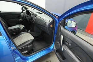 Хэтчбек Renault Sandero 2014 года, 910000 рублей, Курск