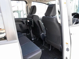 Минивэн Toyota Noah 2019 года, 2300000 рублей, Краснодар