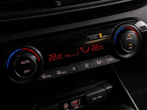 Седан Kia Cerato 2018 года, 1399000 рублей, Тюмень