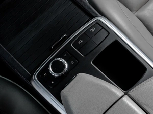 Внедорожник Mercedes-benz M-класс 2012 года, 2599000 рублей, Тюмень