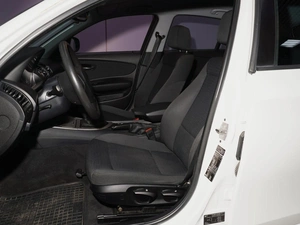 Хетчбэк BMW 1 серия 2010 года, 999999 рублей, Тверь