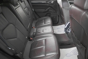 Внедорожник Porsche Cayenne 2014 года, 3349000 рублей, Кемерово