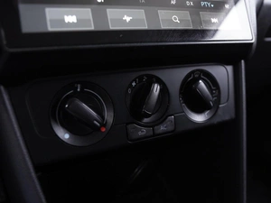 Седан Volkswagen Polo 2013 года, 910000 рублей, Волгоград