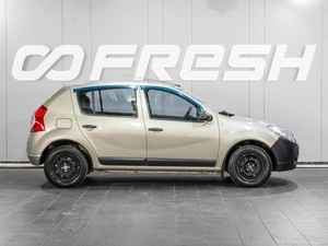 Хетчбэк Renault Sandero 2011 года, 589000 рублей, Сургут