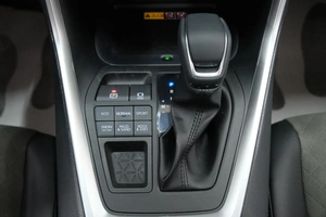 Внедорожник Toyota RAV4 2025 года, 4349000 рублей, Омск