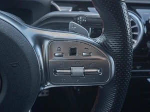 Седан Mercedes-benz CLA-класс 2019 года, 3130000 рублей, Краснодар