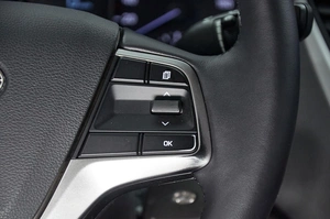 Седан Hyundai Solaris 2017 года, 1127000 рублей, Красноярск