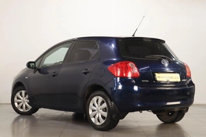 Хетчбэк Toyota Auris 2007 года, 829000 рублей, Челябинск