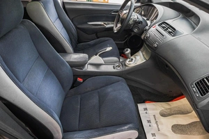 Хетчбэк Honda Civic 2007 года, 799000 рублей, Барнаул