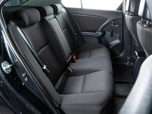 Седан Toyota Avensis 2010 года, 980000 рублей, Волгоград