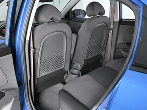 Хетчбэк Kia Rio 2011 года, 689000 рублей, Ростов-на-Дону
