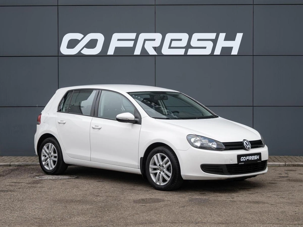 Хетчбэк Volkswagen Golf 2011 года, 1260000 рублей, Краснодар