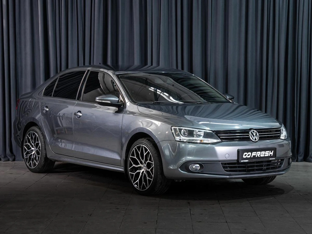 Седан Volkswagen Jetta 2012 года, 979000 рублей, Волгоград