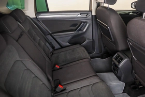 Внедорожник Volkswagen Tiguan 2017 года, 3089000 рублей, Пермь