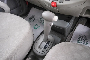 Хетчбэк Nissan March 2002 года, 429000 рублей, Красноярск