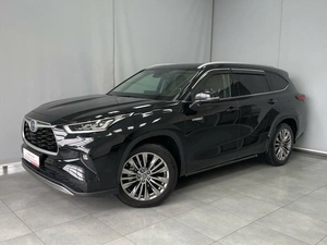 Внедорожник Toyota Highlander 2021 года, 6240000 рублей, Красноярск