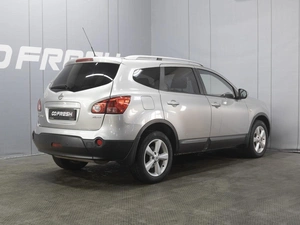 Внедорожник Nissan Qashqai+2 2008 года, 980000 рублей, Омск
