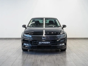 Седан Volkswagen Passat 2018 года, 1699000 рублей, Саратов
