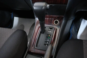 Хетчбэк Toyota Allex 2004 года, 599000 рублей, Омск