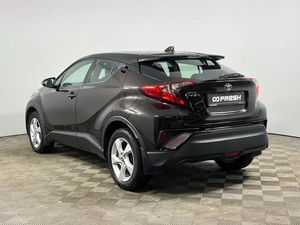 Внедорожник Toyota C-HR 2019 года, 2289900 рублей, Казань
