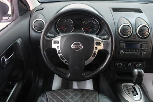 Внедорожник Nissan Qashqai 2013 года, 1249000 рублей, Омск