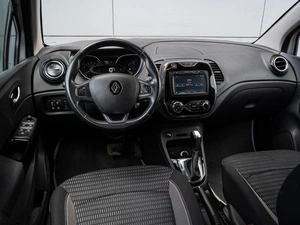 Внедорожник Renault Kaptur 2016 года, 1450000 рублей, Краснодар