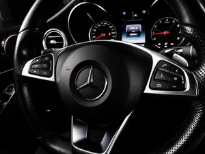 Седан Mercedes-benz C-класс 2017 года, 2499000 рублей, Тюмень