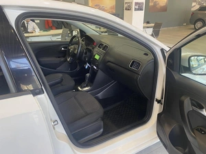 Седан Volkswagen Polo 2013 года, 860000 рублей, Орёл