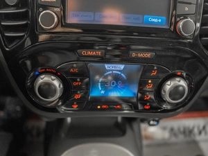 Внедорожник Nissan Juke 2013 года, 1300000 рублей, Красноярск