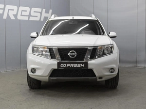 Внедорожник Nissan Terrano 2016 года, 1290000 рублей, Омск
