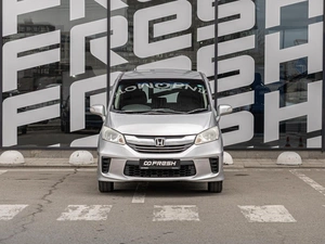 Минивэн Honda Freed 2014 года, 1219000 рублей, Краснодар