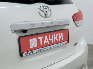Минивэн Toyota Wish 2010 года, 1199000 рублей, Красноярск