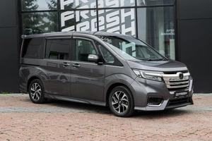 Минивэн Honda Stepwgn Spada 2021 года, 2939000 рублей, Ульяновск